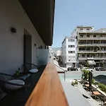 Port View 4*