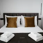 Port View 4*