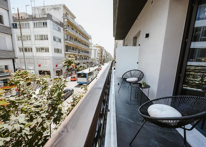 Port View 公寓式酒店 沃洛斯