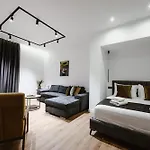 Appart hôtel Port View 4*