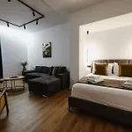 Port View Aparthotel Volos