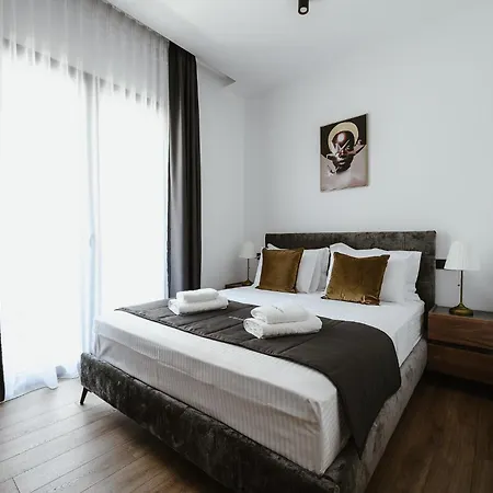 Port View 4*