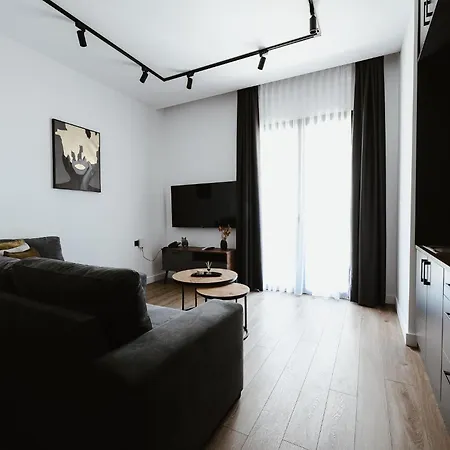 Port View 4*